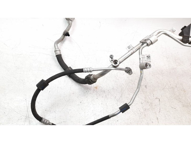 Recambio de tubos aire acondicionado para audi q7 4mg referencia OEM IAM 4M0816738M  