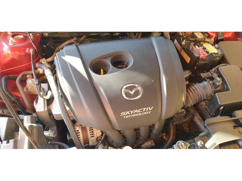 Recambio de compresor aire acondicionado para mazda cx-3 100 aniversario referencia OEM IAM D09W61450  