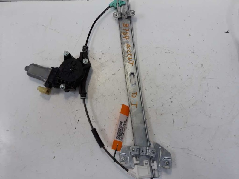 Recambio de elevalunas trasero derecho para hyundai accent (mc) gl crdi referencia OEM IAM 834021G000  