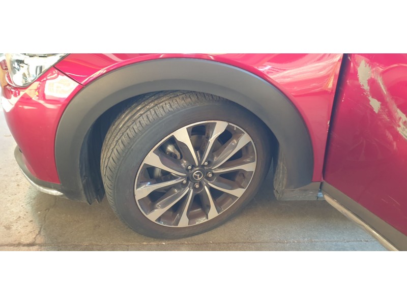 Recambio de mangueta delantera izquierda para mazda cx-3 100 aniversario referencia OEM IAM D10E33031  