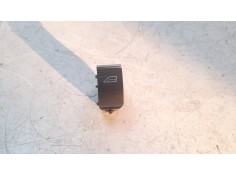 MANDO ELEVALUNAS DELANTERO DERECHO 10106516 