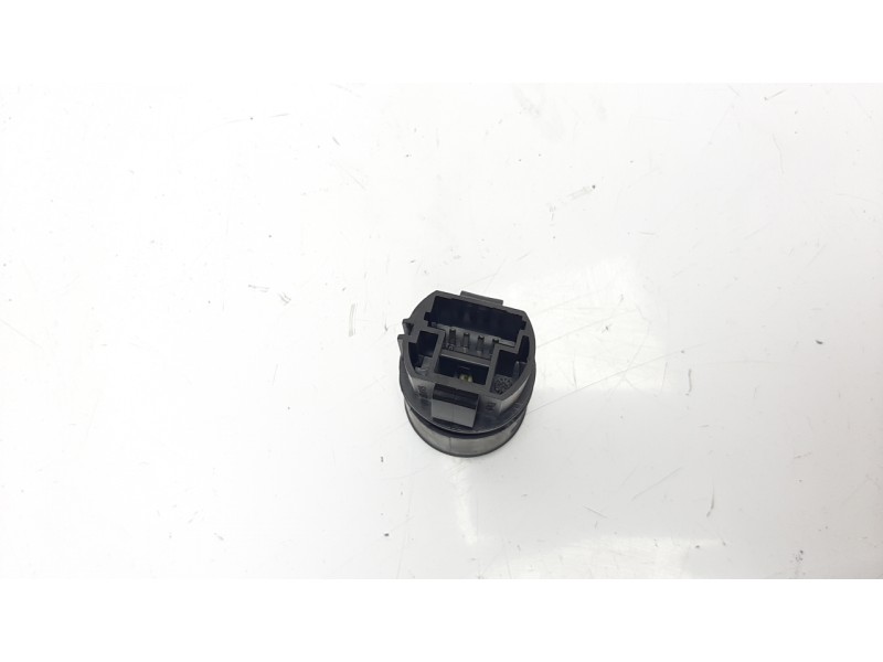 Recambio de interruptor para renault megane iii berlina 5 p 1.5 dci diesel fap referencia OEM IAM 251506978R  