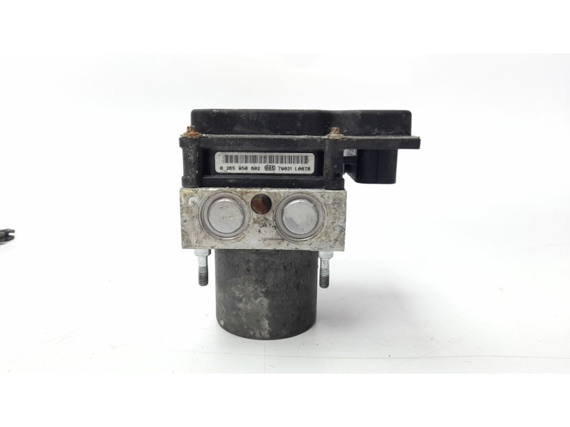 Recambio de abs para audi r8 (423) 4.2 fsi referencia OEM IAM 420910517  