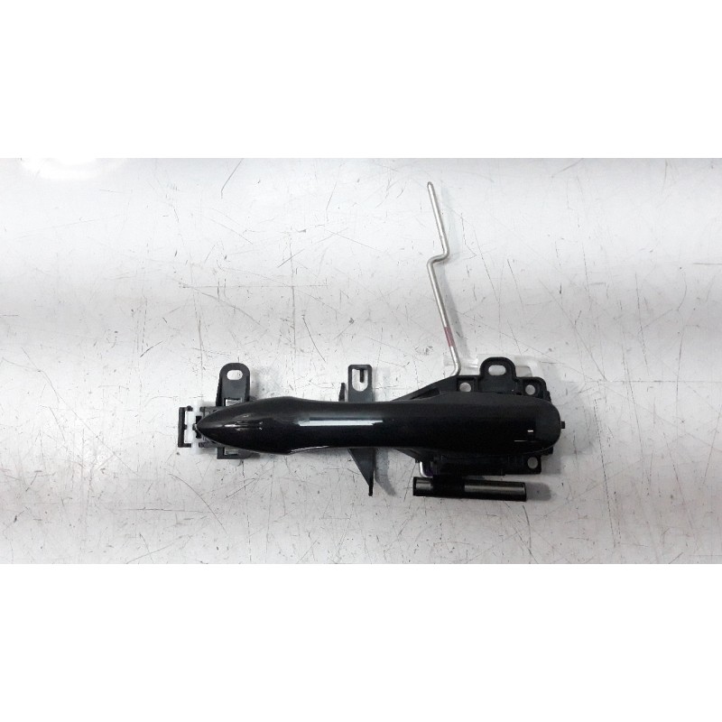 Recambio de maneta exterior delantera derecha para toyota corolla (e21) referencia OEM IAM 6921002360C0  