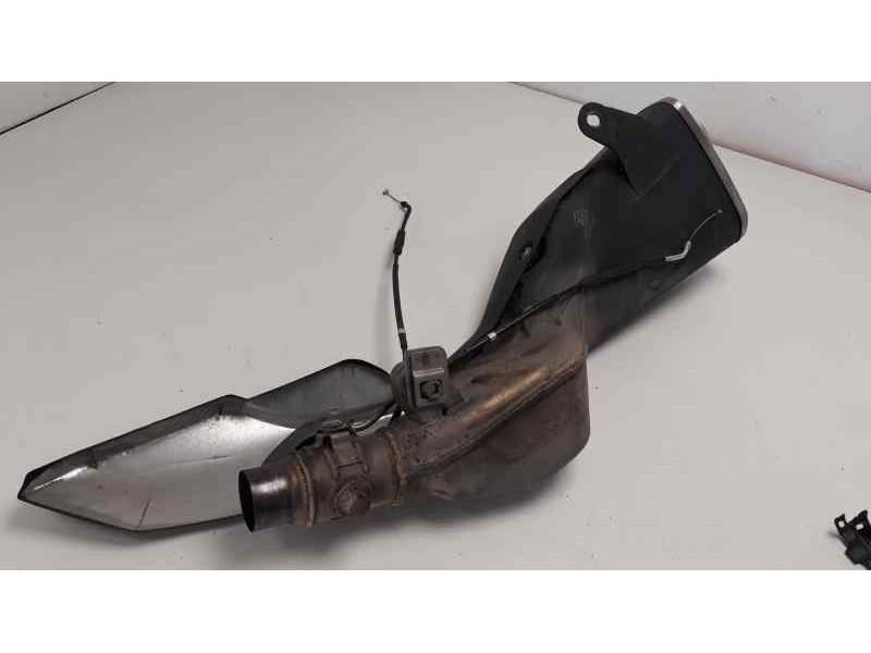 Recambio de silenciador trasero para kawasaki z 800 z 800 referencia OEM IAM 180910908  