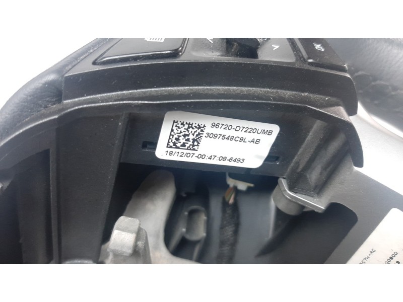 Recambio de volante para hyundai tucson 1.6 crdi cat referencia OEM IAM 56120D7500TRY  