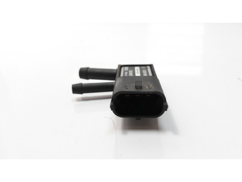 Recambio de sensor para iveco daily furgón 2.3 diesel referencia OEM IAM 55241075 0281006287 