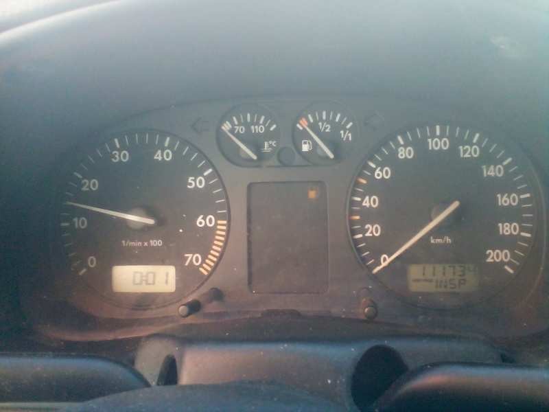 volkswagen polo berlina (6n1) del año 1997