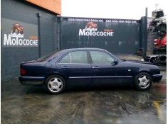 MERCEDES-BENZ CLASE E (W210) BERLINA