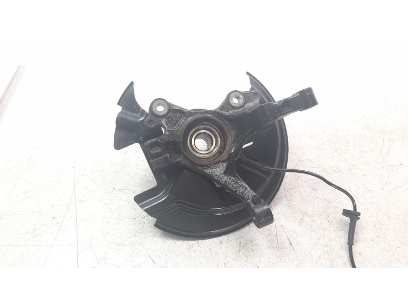 Recambio de mangueta delantera derecha para ford b-max 1.0 ecoboost cat referencia OEM IAM AY1C3K170B1A  