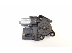 MOTOR ELEVALUNAS TRASERO IZQUIERDO 827310166R 827310166R 0130822517