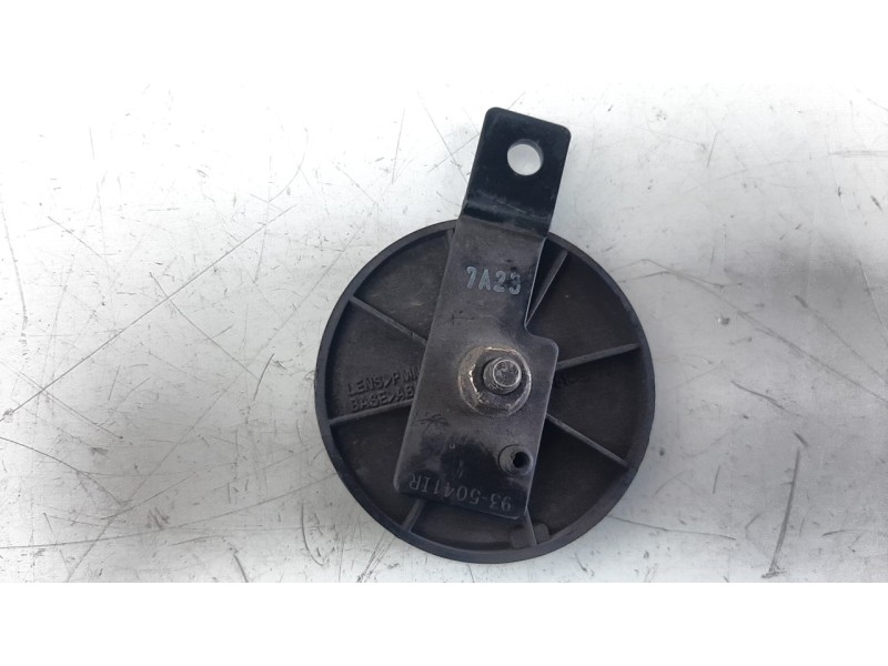 Recambio de piloto trasero para kymco g-dink 125 referencia OEM IAM 935041IR  