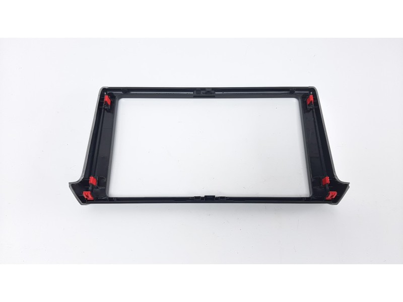 Recambio de moldura para toyota rav4 hybrid 4x2 advance referencia OEM IAM 5540542010  