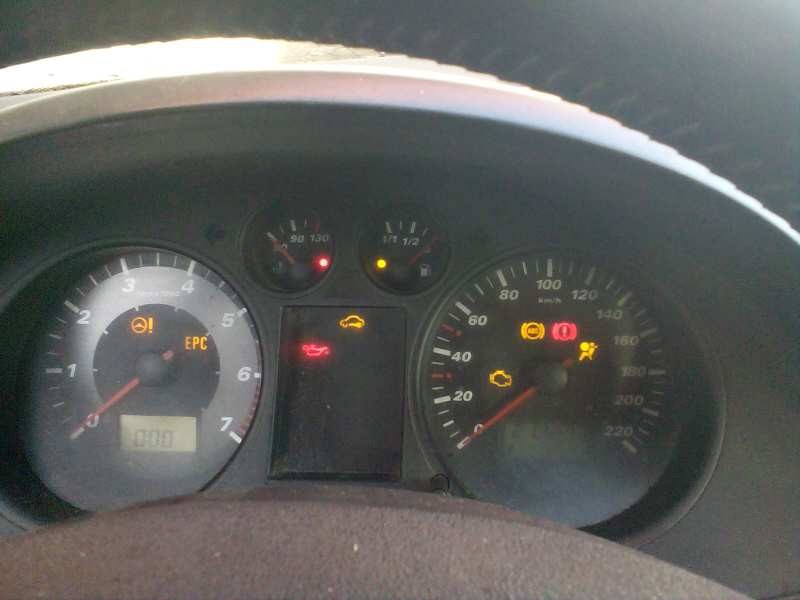 seat ibiza (6l1) del año 2002