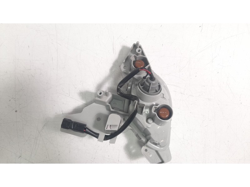 Recambio de piloto delantero izquierdo para mazda cx-3 100 aniversario referencia OEM IAM DB2R51360  MZ6024314