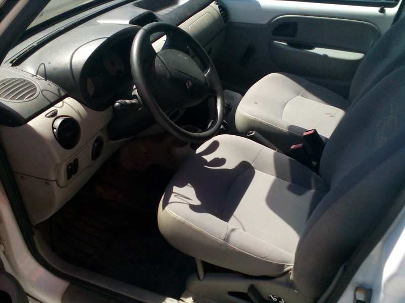 renault kangoo (f/kc0) del año 2004