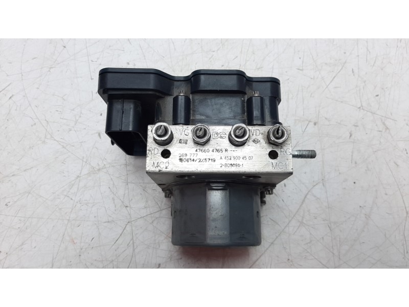 Recambio de abs para smart forfour 0.9 turbo cat referencia OEM IAM 476604765R  