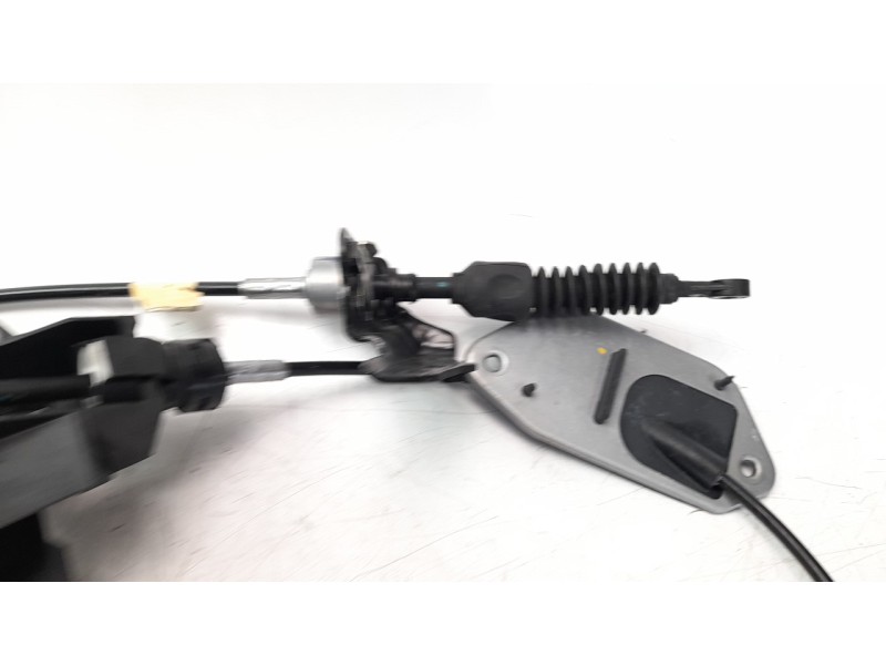 Recambio de palanca cambio para toyota corolla (e21) referencia OEM IAM 75G588LHD  