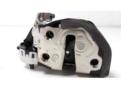 Recambio de cerradura puerta trasera izquierda para toyota yaris active referencia OEM IAM   