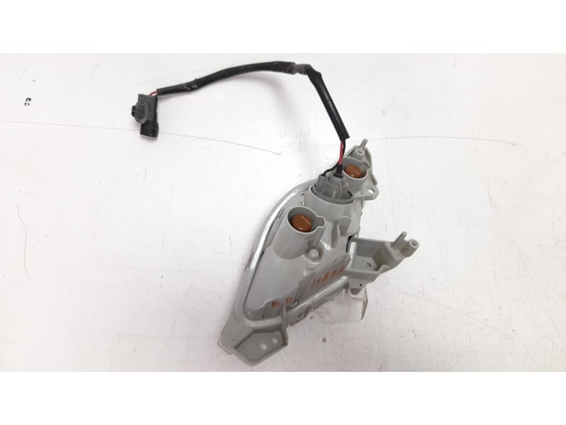 Recambio de piloto delantero derecho para mazda cx-3 100 aniversario referencia OEM IAM DB2R51350  MZ6024313