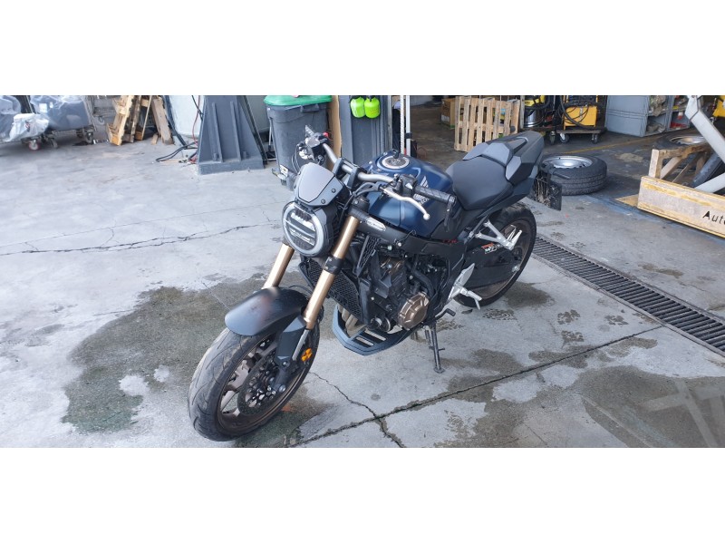 honda cb 650r del año 2023