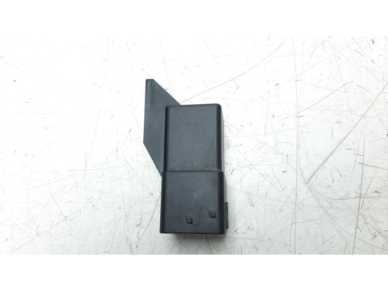 Recambio de caja precalentamiento para smart forfour 0.9 turbo cat referencia OEM IAM 9803299780  