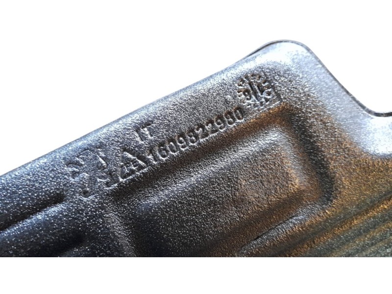 Recambio de bandeja trasera para peugeot 308 referencia OEM IAM 1609822980  