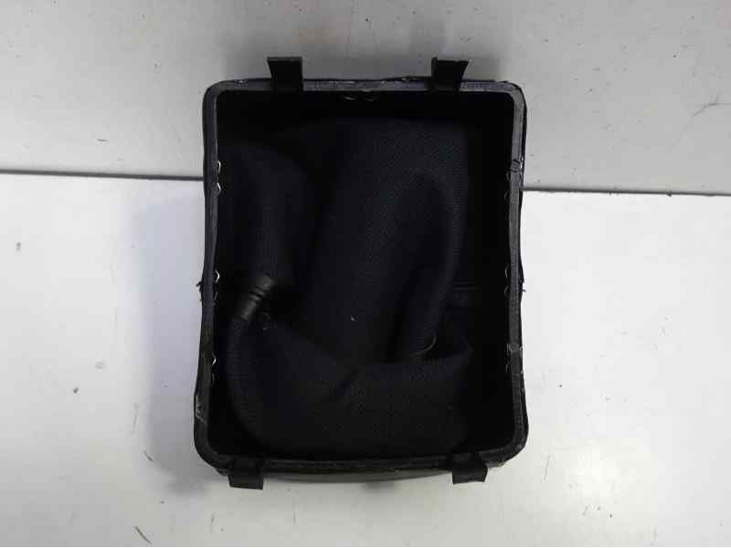 Recambio de pomo palanca cambio para volkswagen polo (9n1) referencia OEM IAM POMOPOLO POM40108 