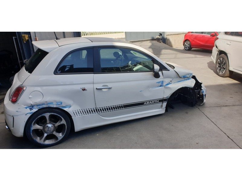 fiat nuova 500 (150) del año 2015