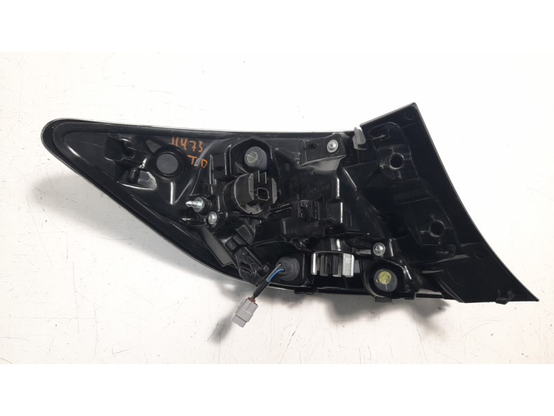 Recambio de piloto trasero derecho para toyota corolla (e21) referencia OEM IAM V350010R  