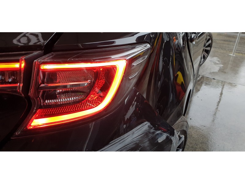 Recambio de piloto trasero derecho para toyota corolla (e21) referencia OEM IAM V350010R  