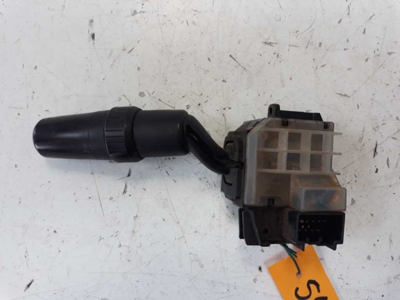 Recambio de mando limpia para mazda 3 berlina (bk) 1.6 crdt active referencia OEM IAM BP4K66128  
