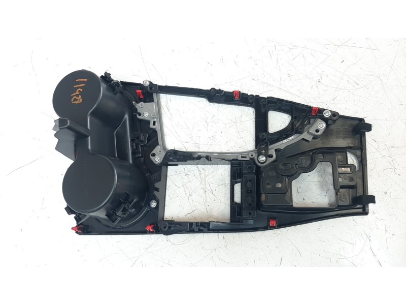 Recambio de moldura para lexus ux (za10) referencia OEM IAM 5880476120  