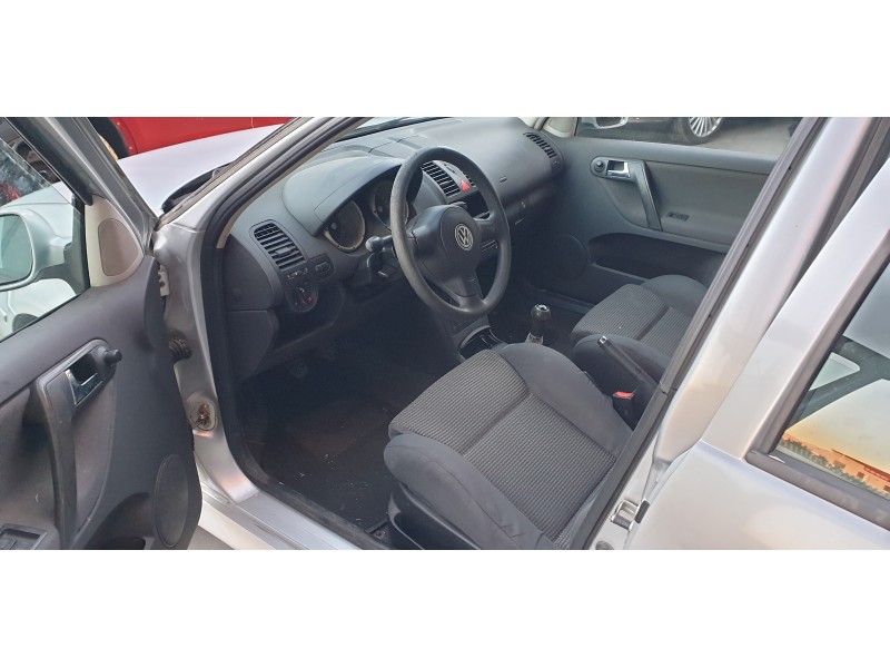 volkswagen polo berlina (6n2) del año 2001
