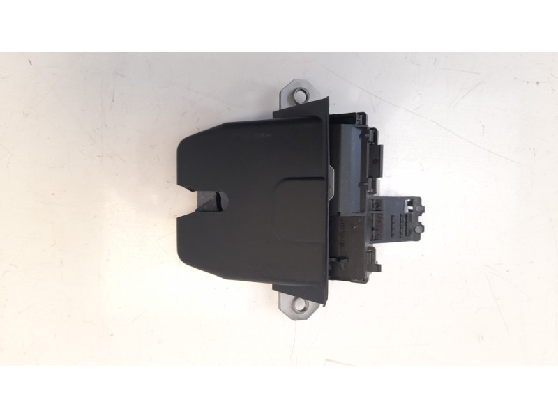 Recambio de cerradura maletero / porton para ford focus lim. trend + referencia OEM IAM 8M51R442A66DC 1920840 