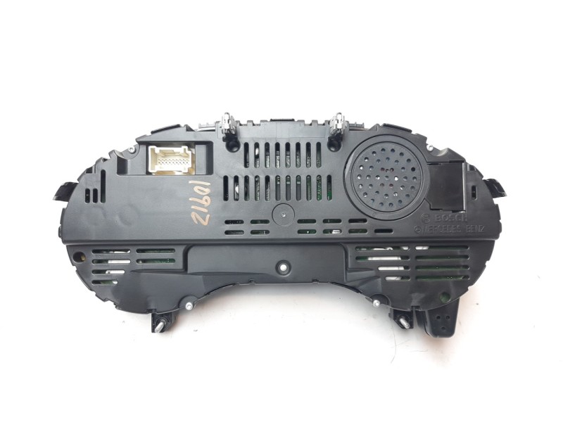 Recambio de cuadro instrumentos para mercedes-benz clase a (w176) 2.1 cdi cat referencia OEM IAM A1769000804 0263700379 