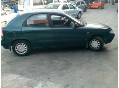 daewoo nubira berlina del año 1998
