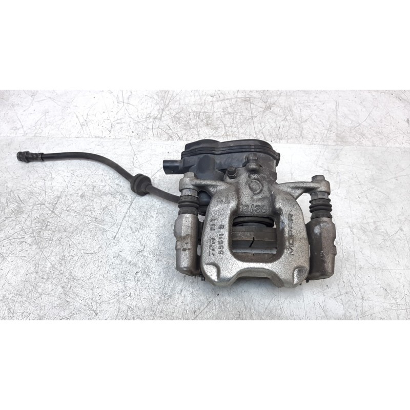 Recambio de pinza de freno trasera derecha para jeep renegade 1.6 m-jet cat referencia OEM IAM 52029649  