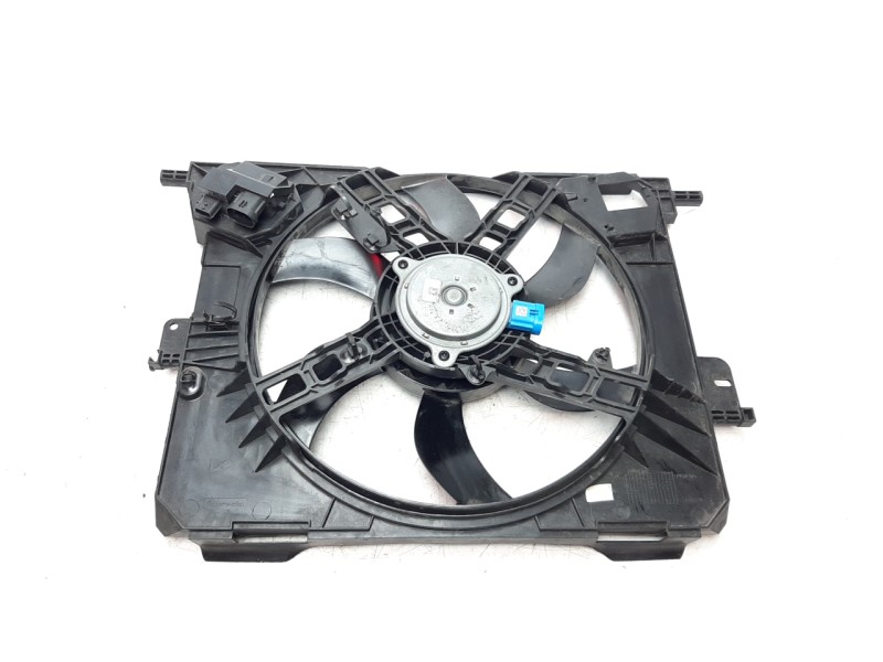 Recambio de electroventilador para smart forfour 0.9 turbo cat referencia OEM IAM 4539064300 47899 