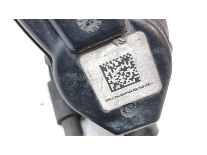 Recambio de pinza de freno trasera derecha para jeep renegade 1.6 m-jet cat referencia OEM IAM 52029649  