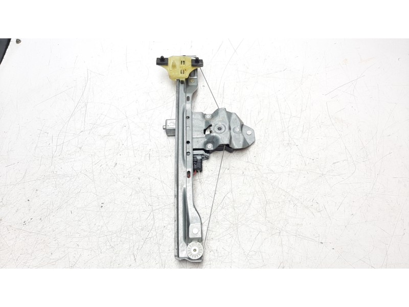 Recambio de elevalunas delantero derecho para smart forfour 0.9 turbo cat referencia OEM IAM 4537203400  