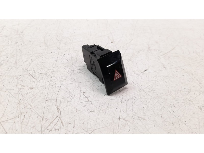 Recambio de warning para toyota corolla (e21) referencia OEM IAM 8433202400  
