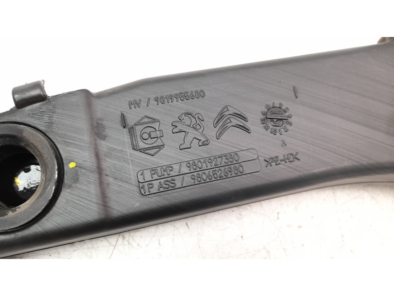Recambio de deposito limpia para peugeot 308 referencia OEM IAM 9806526980  