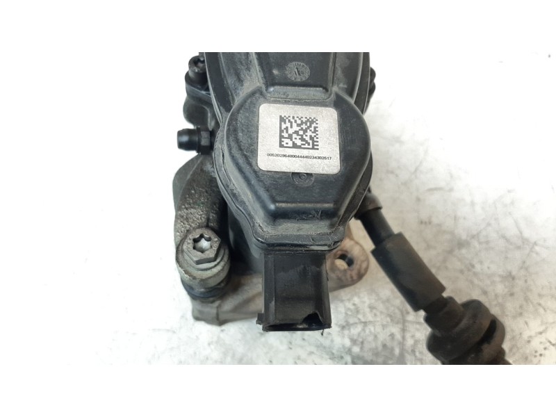 Recambio de pinza de freno trasera izquierda para jeep renegade 1.6 m-jet cat referencia OEM IAM 52029648  