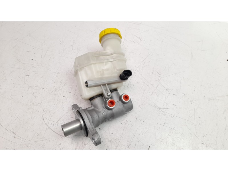Recambio de bomba freno para fiat nuova 500 (150) abarth referencia OEM IAM 32069666 32069666 