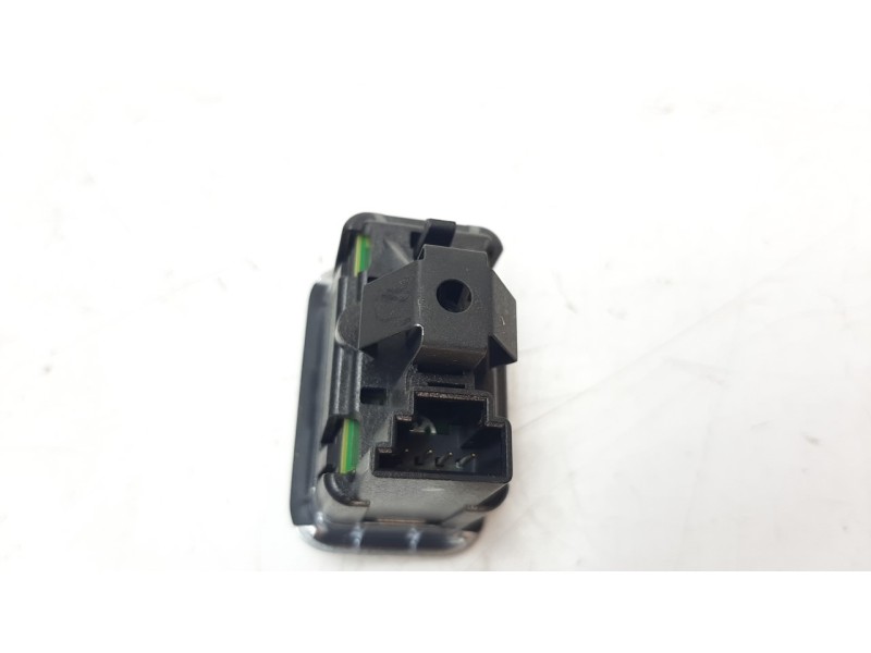 Recambio de mando elevalunas delantero derecho para mercedes-benz clase a (w176) 2.1 cdi cat referencia OEM IAM A2049058102  