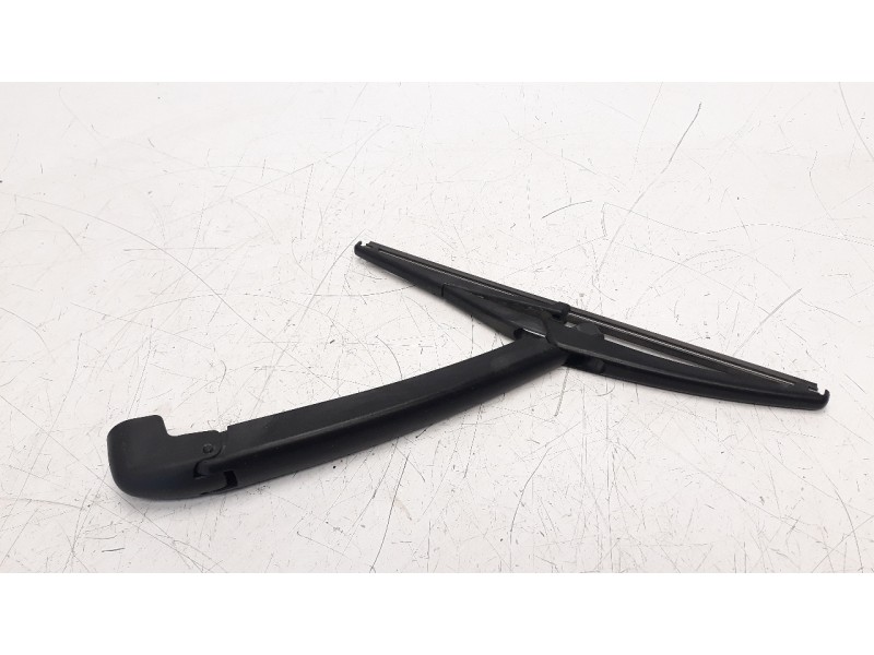 Recambio de brazo limpia trasero para fiat nuova 500 (150) abarth referencia OEM IAM 51787577  