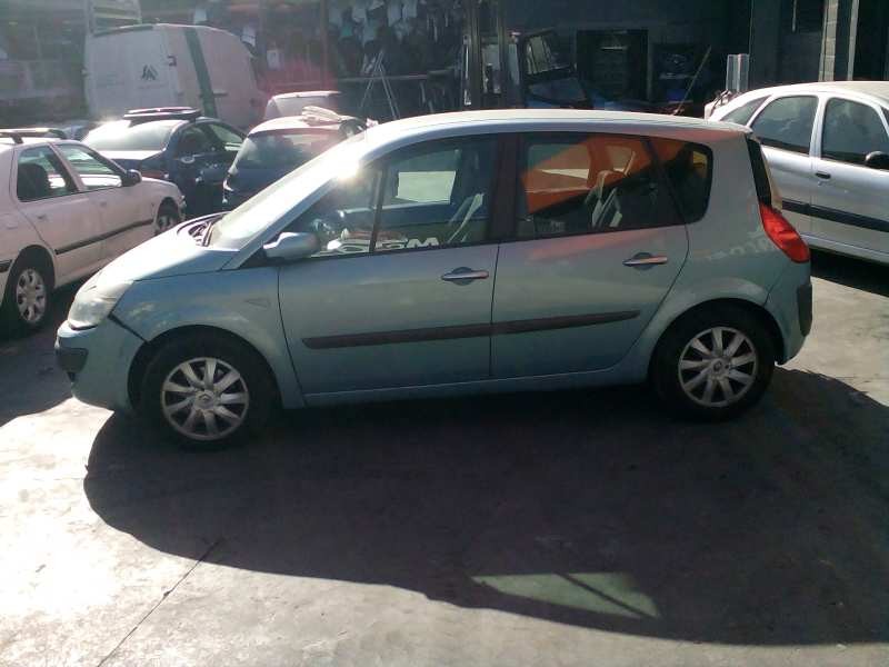 renault scenic ii del año 2008