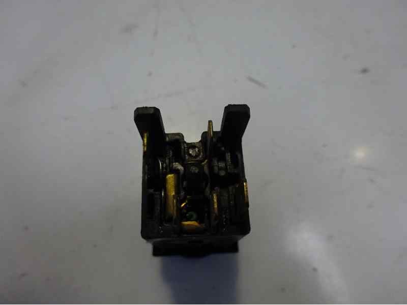 Recambio de interruptor para citroen berlingo 1.9 diesel referencia OEM IAM   