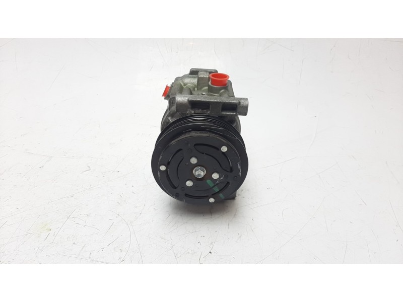Recambio de compresor aire acondicionado para fiat nuova 500 (150) abarth referencia OEM IAM 5A7875200 32183 